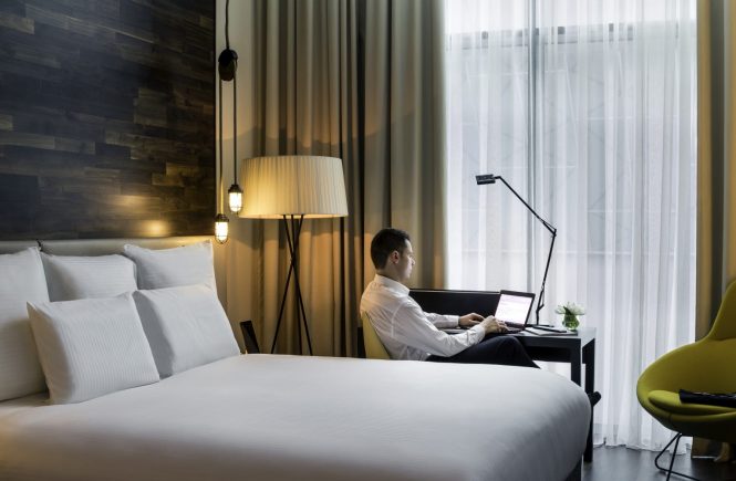 Remote-Working-Upgrade: Accor launcht „Hotel Office“