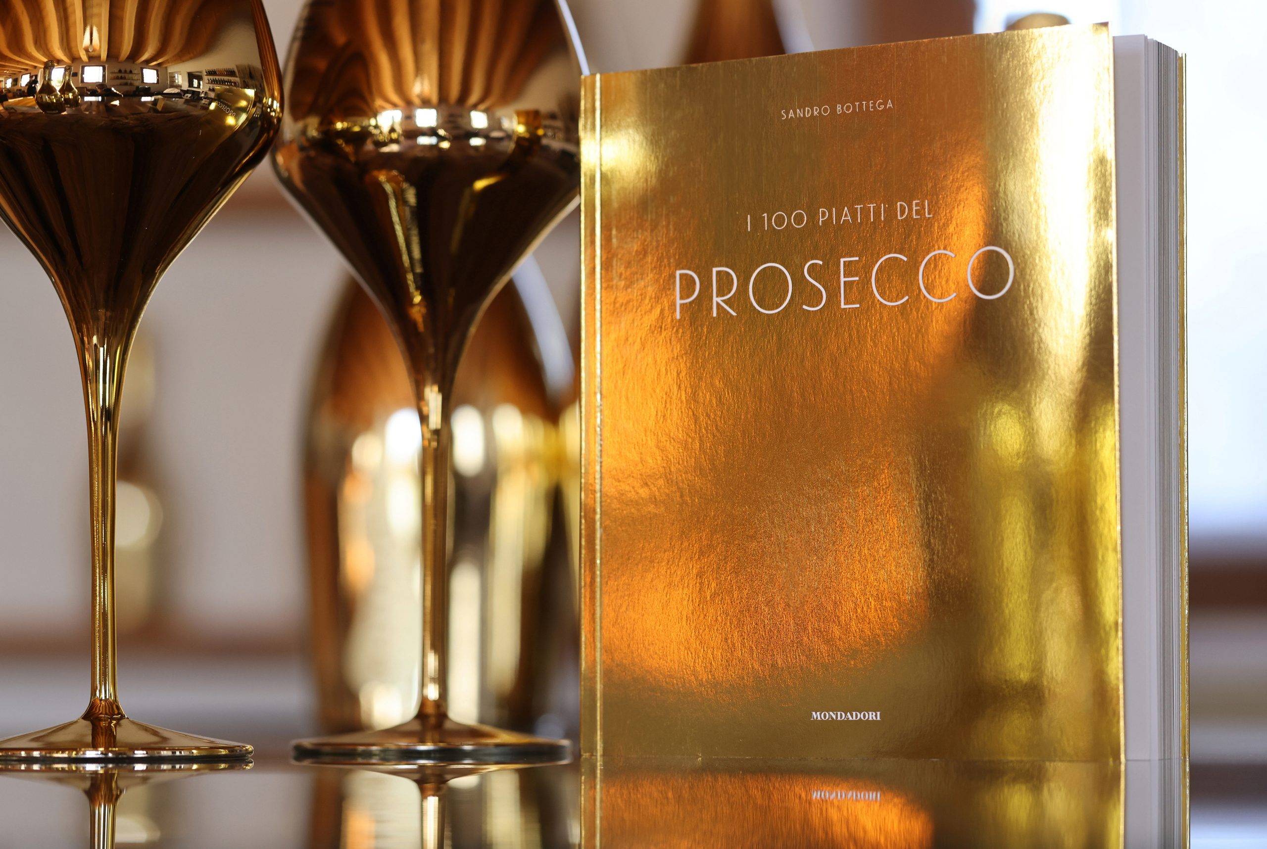 100 Prosecco Rezepte: Das neue Kochbuch von Sandro Bottega