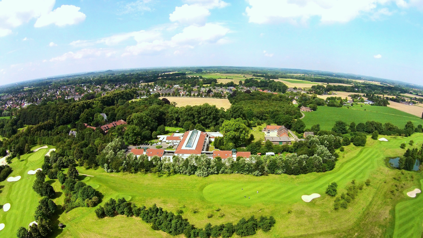 Das Mercure Tagungs- & Landhotel Krefeld zählt beim Wettbewerb TOP 250 zu den fünf besten Tagungshotels in DeutschlandEin Lichtblick für die Tagungsbranche