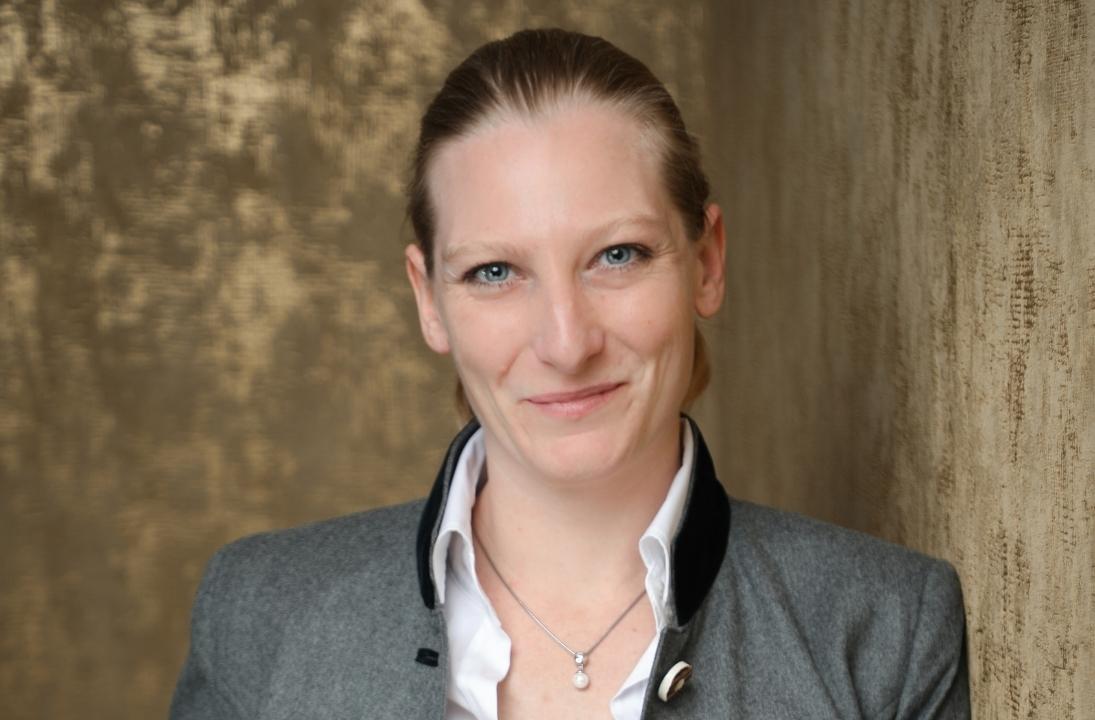Bianca Holzmann rückt im Fürstenhaus am Achensee zur Direktorin auf