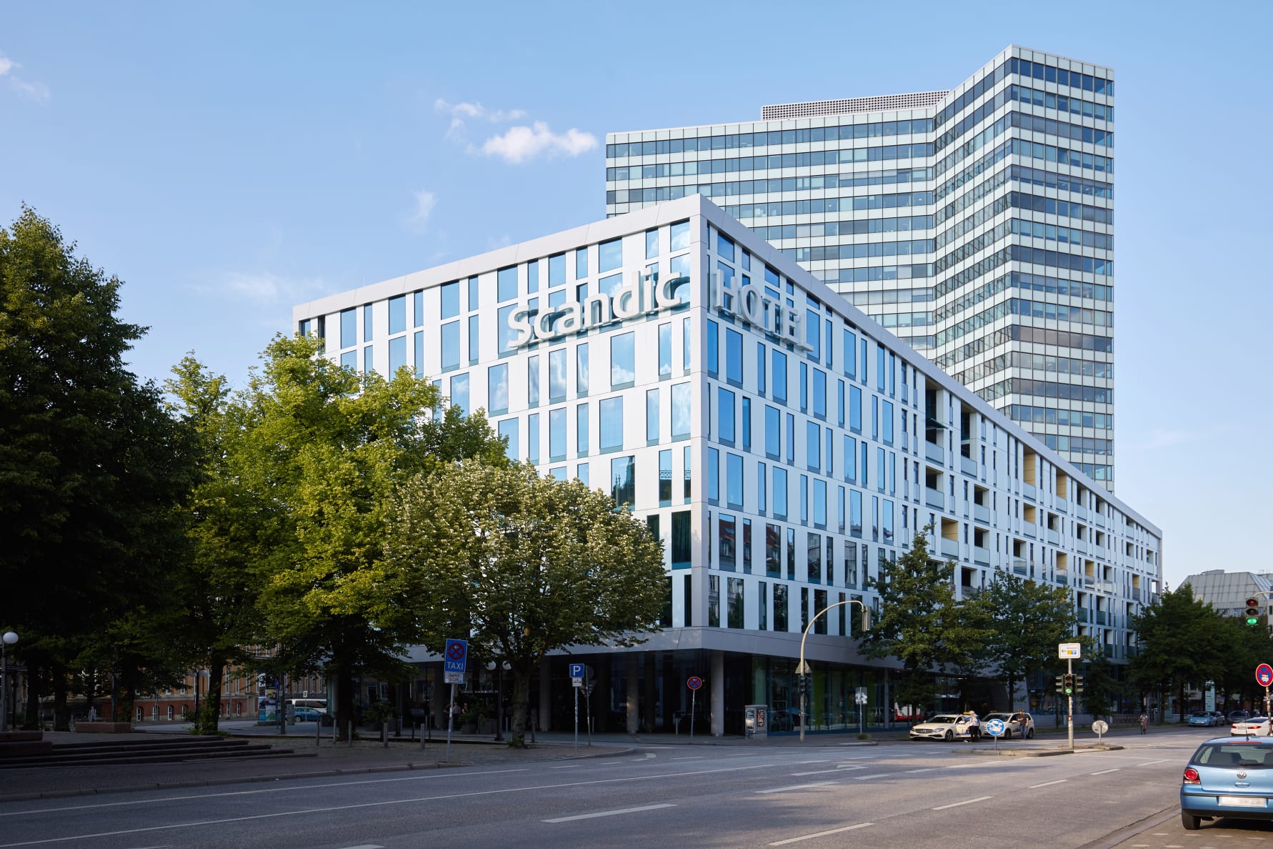 Scandic Hotels feiert 10 Jahre Scandic Emporio in Hamburg