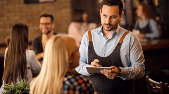 Personalmangel in der Hotellerie & Gastronomie: Wie digitale Tools zur Entlastung beitragen können