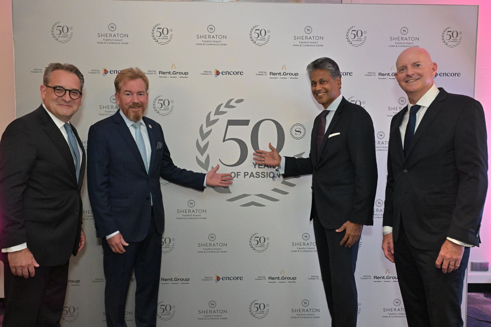 Sheraton Frankfurt Airport Hotel & Conference Center: Das größte Flughafenhotel Europas feiert 50 Jahre Gastfreundschaft