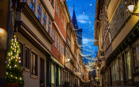 Glühwein, Lichterglanz, Teamgeist – Ihre Weihnachtsfeier in Deutschlands Mitte