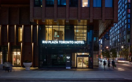 RIU expandiert nach Kanada: Erstes Hotel in Toronto eröffnet
