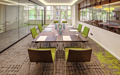 Villa Stokkum mit neuem Tagungscenter: Design trifft Natur