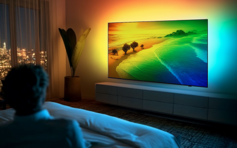 Licht, Fernsehen, Action: Die neue Generation der Philips MediaSuite TVs verbessert das TV-Erlebnis für Gäste und Hoteliers mit neuen bahnbrechenden Funktionen und platzsparendem Design
