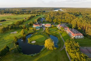 5-tägiges Retreat im Golf Resort Semlin: Yoga · Detox · 5-Elemente-Küche · Achtsamkeit