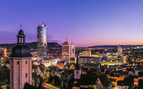 Elbphilharmonie-Klang. Sternekoch-Genuss.  Thüringen denkt Tagungen neu. 