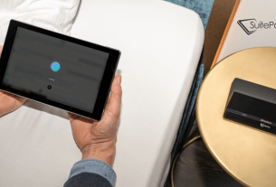 SuitePad präsentiert SuitePad AI: NeuerHotel Voice Assisstent für besserenIn-Room Gästeservice