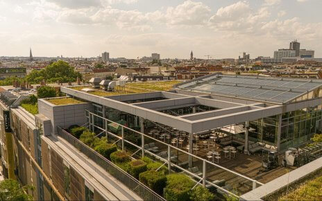 Eventlocations in Berlin für Sommerveranstaltungen: ALICE Rooftop & Garden & PIER 13 by ALICE