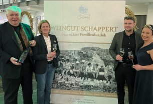 Majestätische Begleitung der Weingala 2026
