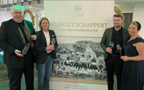 Majestätische Begleitung der Weingala 2026