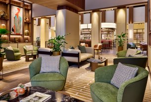 Arbeit und Reisen verschmelzen: Wie Hotels von Marriott International zu Arbeitsräumen auf Zeit werden