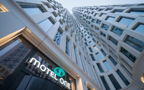 Motel One übertrifft erstmals eine Milliarde Euro Umsatz
