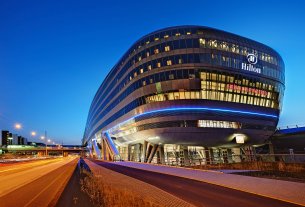 Hilton Frankfurt Airport: Wo internationale Erreichbarkeit auf außergewöhnliche Eventerlebnisse trifft